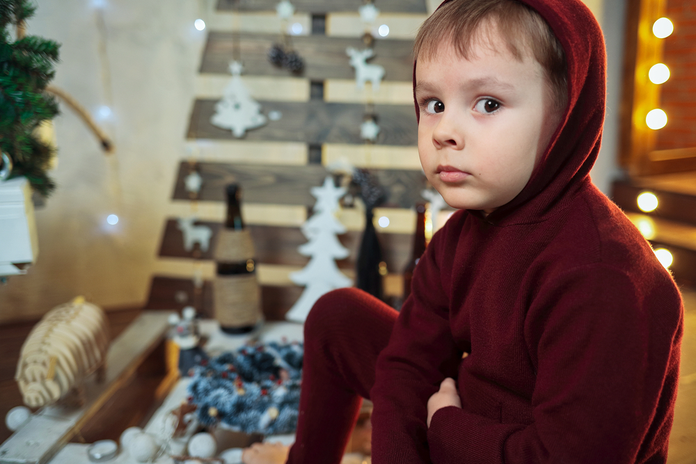 Autistic child apparently the only one around here concerned about stranger getting into their house 