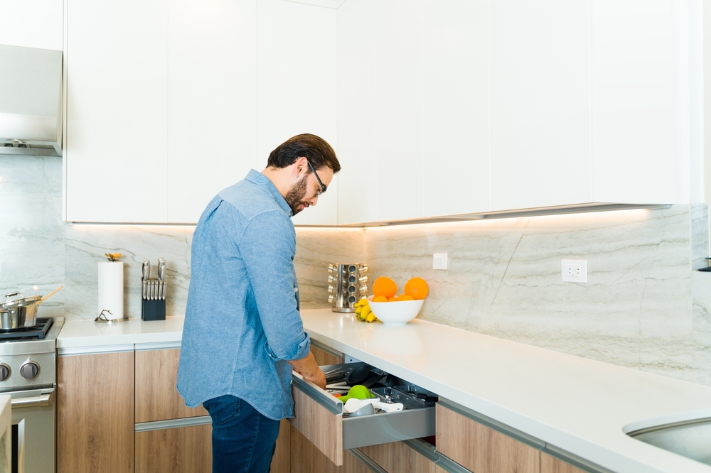 Happy new year? AuDHD man still looking for his Christmas lights 