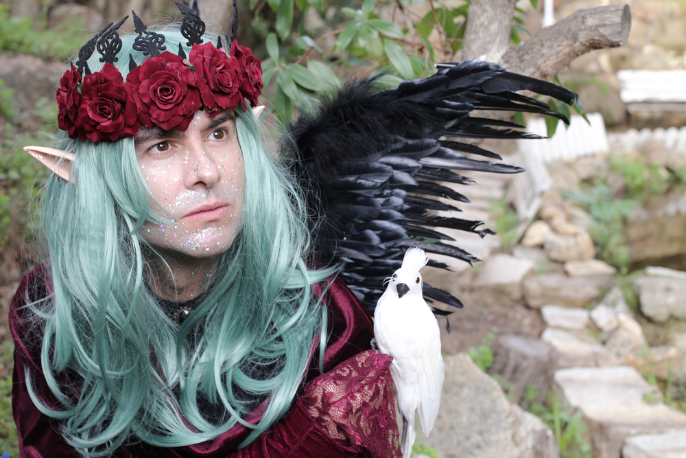Autistic LARPer blissfully unaware he’s at fetish market