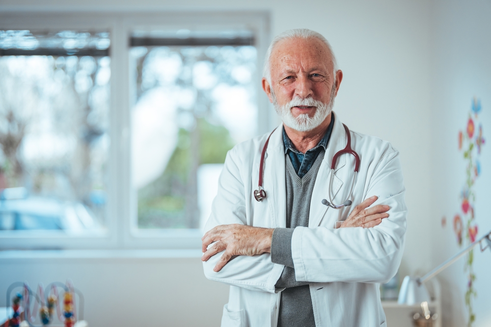 Doctor immobile for ten days, unable to choose between fatphobia and ableism