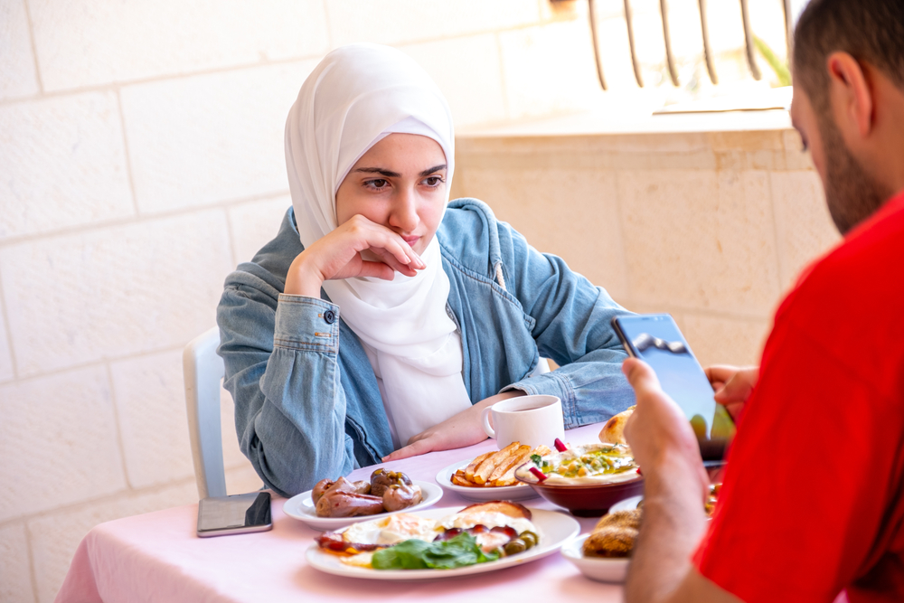 Autistic woman forced to endure meal not served in shallow pasta bowl