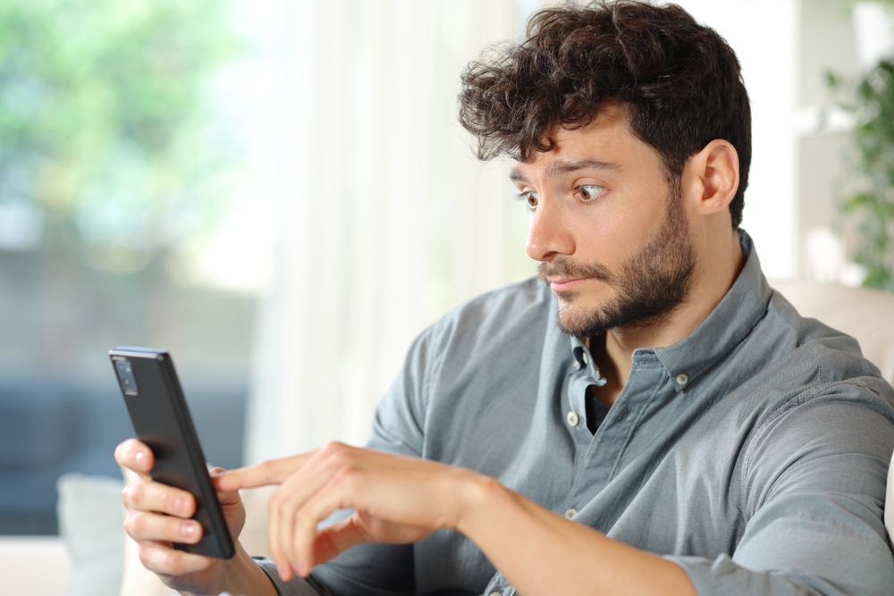 Autistic person caught searching “how to talk to manual labourers” while a man services boiler 
